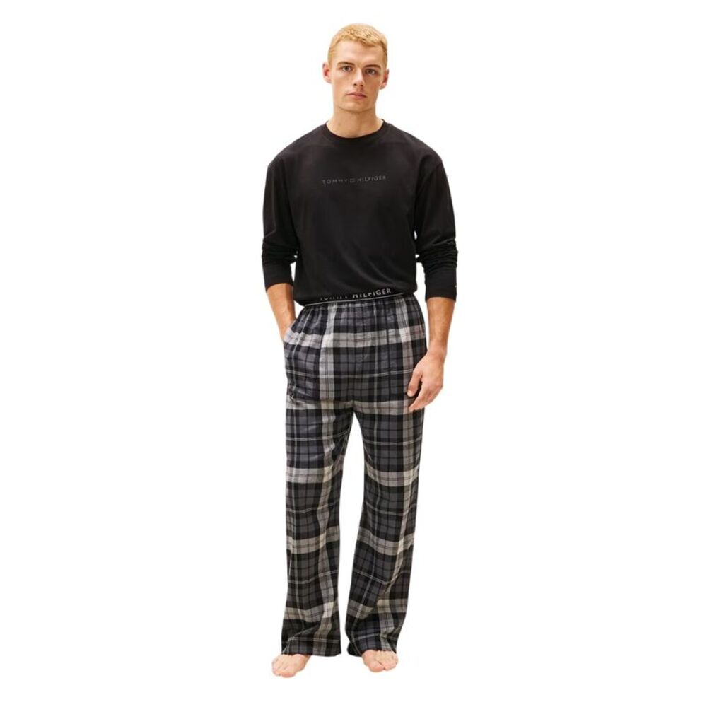 Tommy Hilfiger Mens Flannel Plaid Pajama Bottoms / Black - Picture 5 of 5